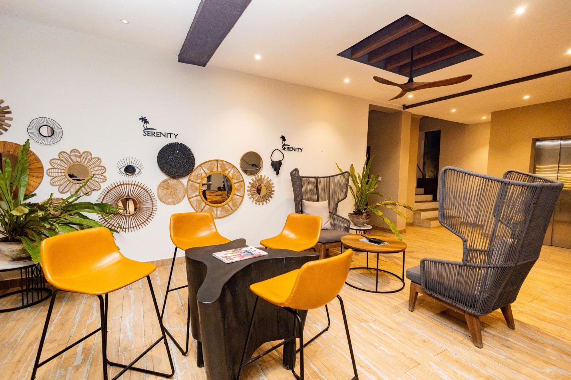 Serenity Terraces Beach, Hotel - Kokrobite Bagian luar foto